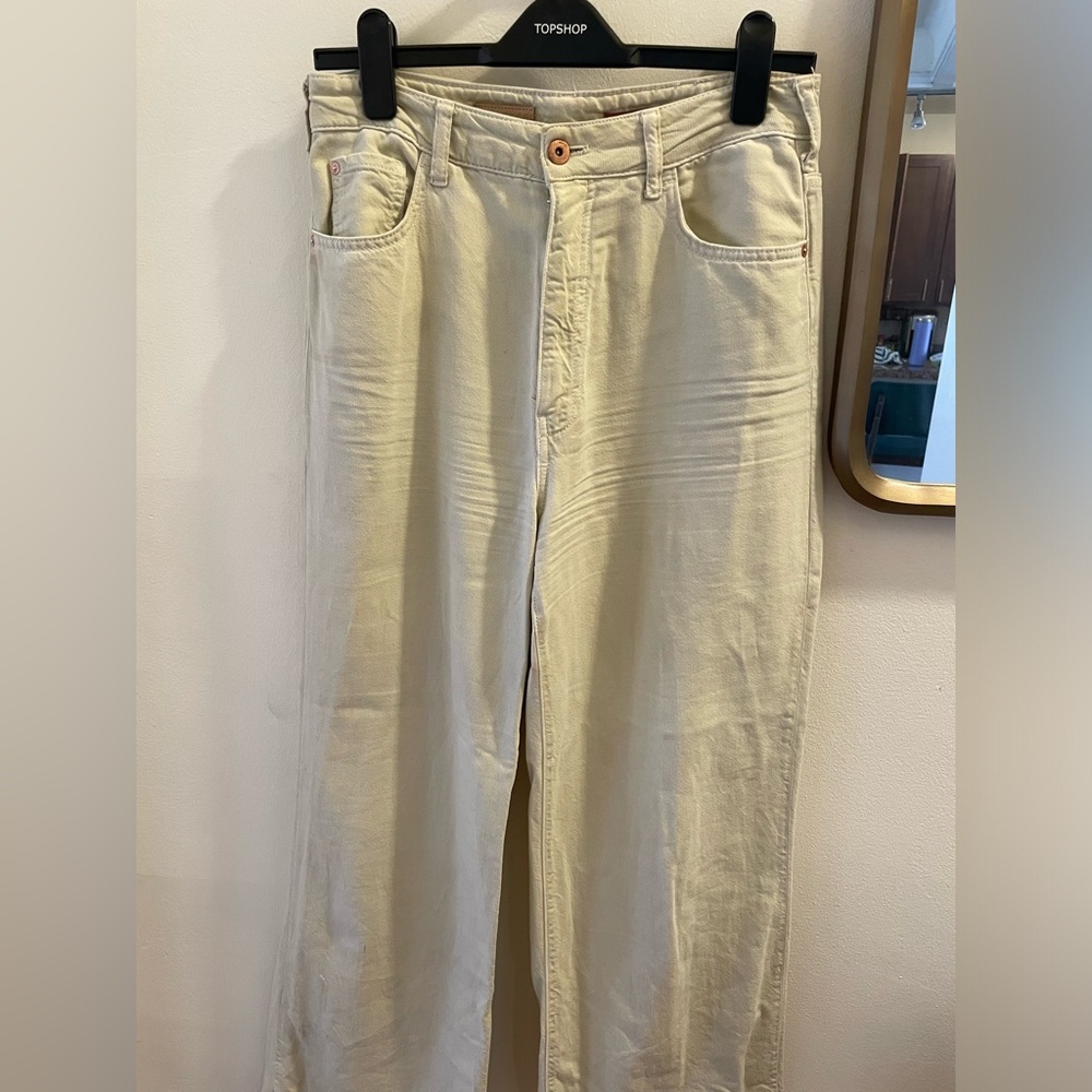 Anthropologie wide leg cream pants - size 28